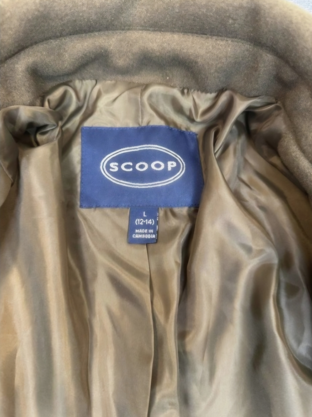 Scoop Olive Wool Coat - Picture 6 of 13
